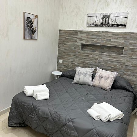 Appartamento Dany House Aeroporto di Catania Fontana Rossa Esterno foto