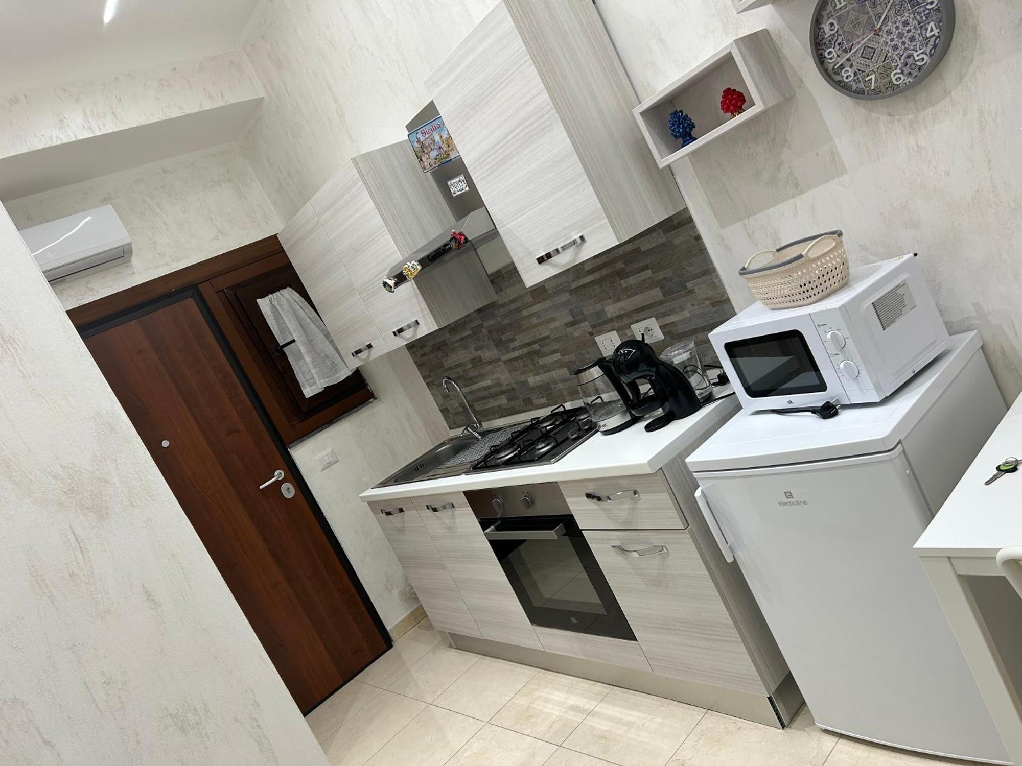 Appartamento Dany House Aeroporto di Catania Fontana Rossa Esterno foto